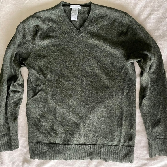 Italian Merino Wool GAP sweater - Picture 1 of 1